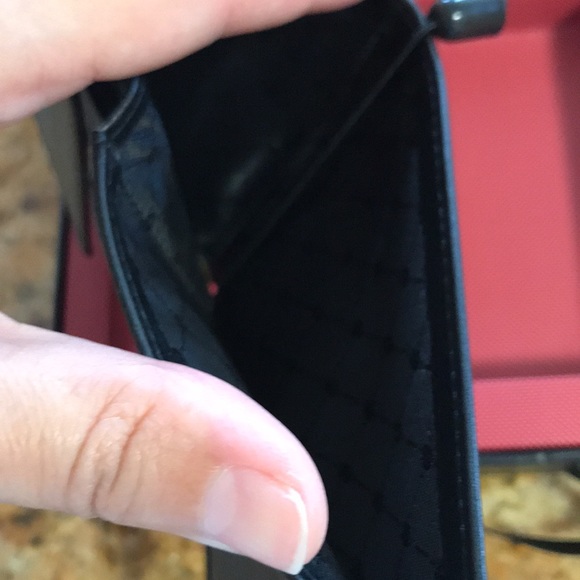 Perry Ellis genuine leather wallet - Picture 9 of 12